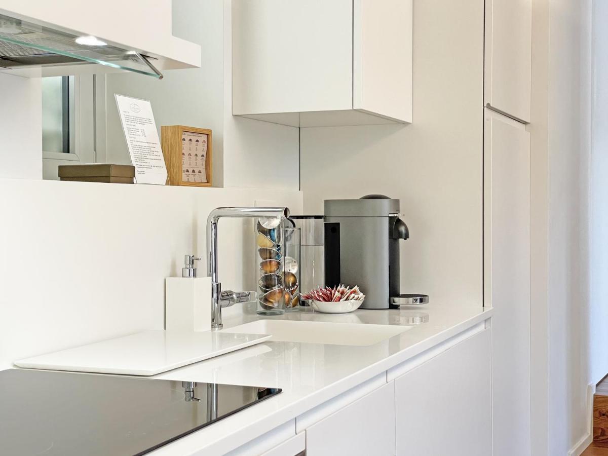 "La Portineria" Charming Apartment Old Town Como Lake エクステリア 写真