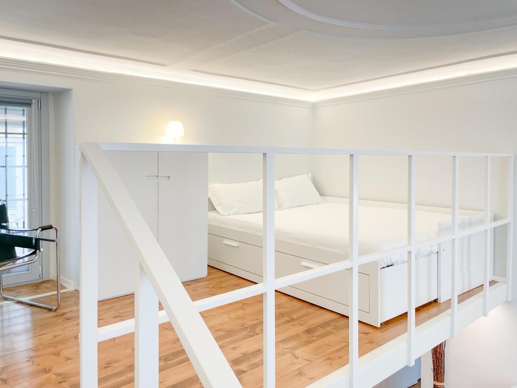 "La Portineria" Charming Apartment Old Town Como Lake エクステリア 写真